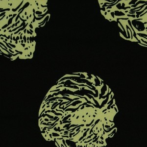 Ткань Шелк Атлас Принт "Черепа на черном" i3105 - фото 3