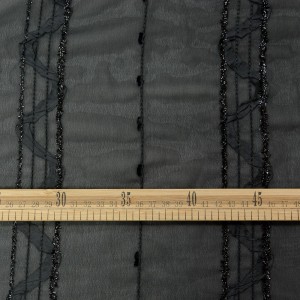 Черная плательная ткань с вышивкой 9672 плотность 60 гр/м² - фото 2